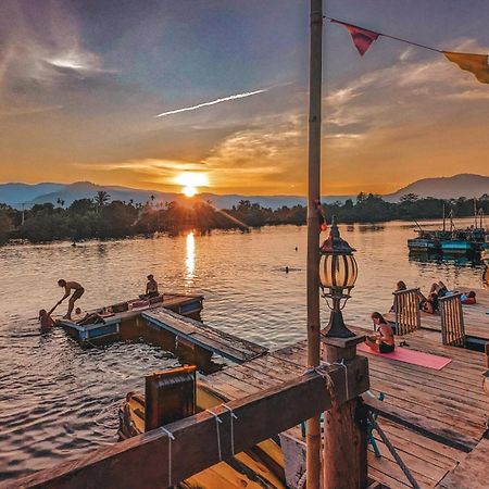 Yellow Sun กำปอต ภายนอก รูปภาพ